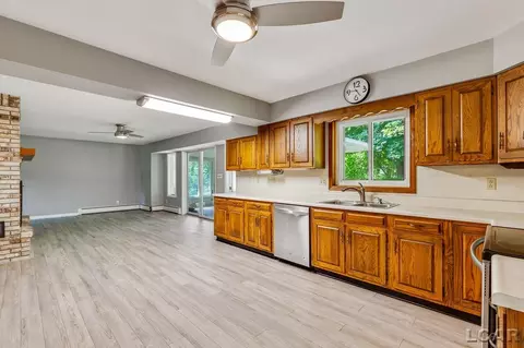 6284 Val Rod, Tecumseh, MI 49286 photo 11