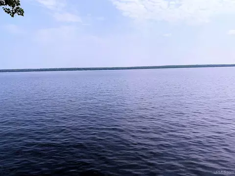 13140 M64, Marenisco, MI 49947