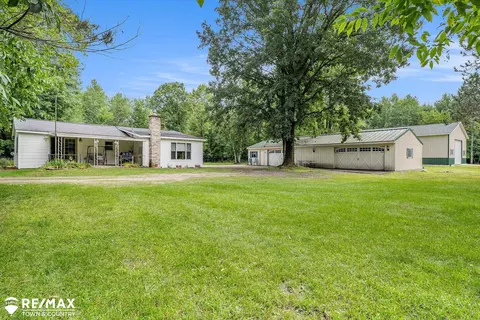 5287 Lewis, Beaverton, MI 48612