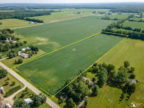 0000 Steffas, Maybee, MI 48159 photo 2