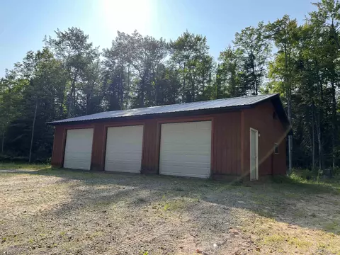 19027 Collins, L'anse, MI 49946 photo 9