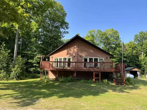 19027 Collins, L'anse, MI 49946