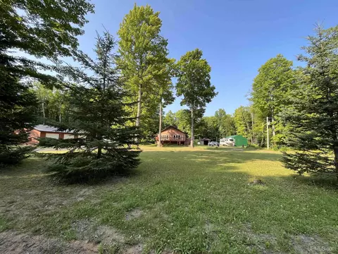 19027 Collins, L'anse, MI 49946 photo 40