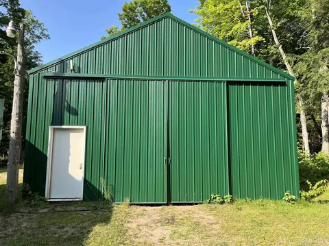 19027 Collins, L'anse, MI 49946 photo 10