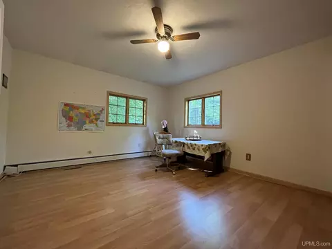 19027 Collins, L'anse, MI 49946 photo 23