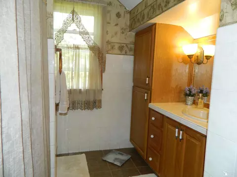 3249 Bluebush, Monroe, MI 48162 photo 24