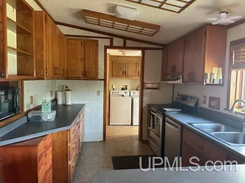 23840 E, Watersmeet, MI 49969 photo 2