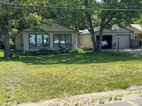 47 Forest, Negaunee, MI 49866