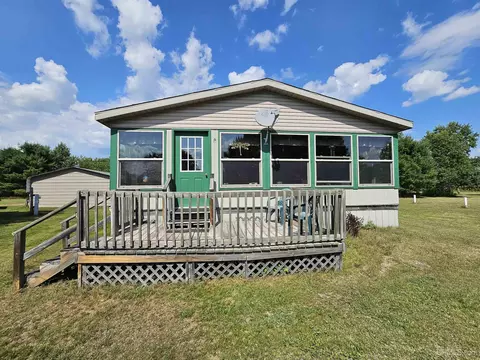 18180 Green Acres Ln, Alvin, WI 54542