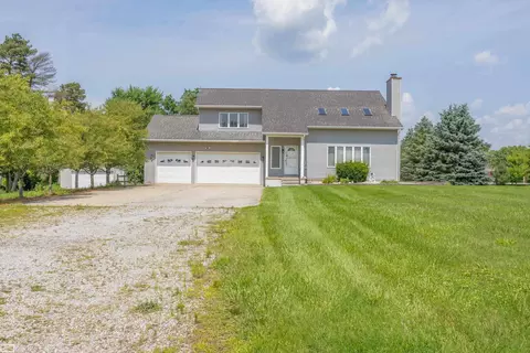 23251 Mcphall, Armada, MI 48005