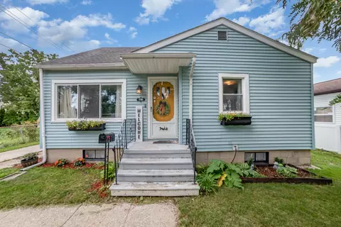 906 Fremont, Bay City, MI 48708