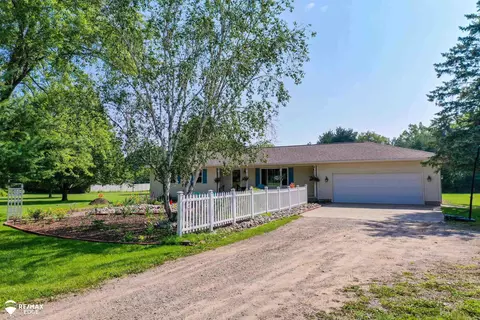 4308 N Gale, Davison, MI 48423 photo 2