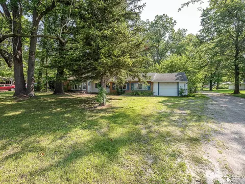 7546 Secor, Lambertville, MI 48144