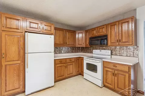 406 W Fourth, Gladwin, MI 48624 photo 5