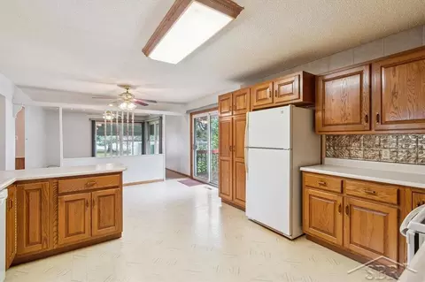 406 W Fourth, Gladwin, MI 48624 photo 6