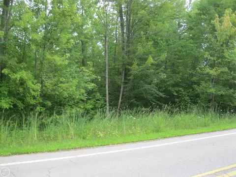 000 W Buell, Oakland, MI 48363