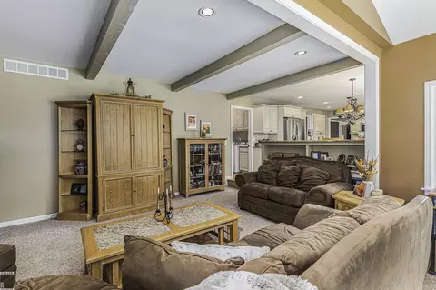 8381 Orchardview, Washington, MI 48095 photo 7
