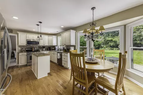 8381 Orchardview, Washington, MI 48095 photo 9