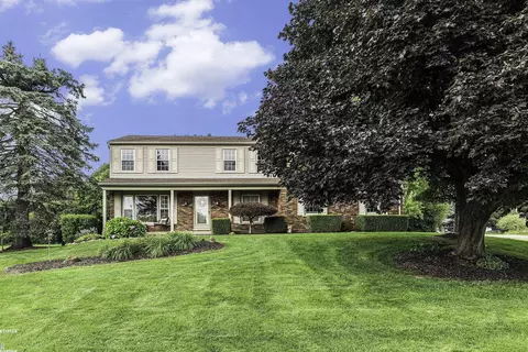 8381 Orchardview, Washington, MI 48095