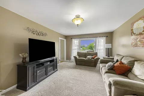 8381 Orchardview, Washington, MI 48095 photo 16