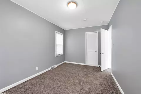 11115 Studebaker, Warren, MI 48089 photo 23