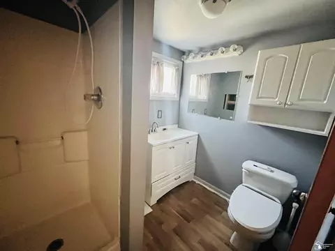 425 Bentley, Monroe, MI 48162 photo 12