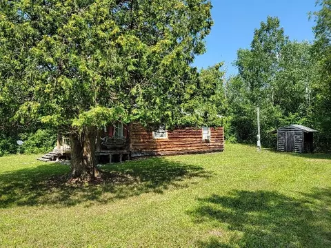 2190 Youngs, Gladwin, MI 48624 photo 3