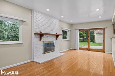 3719 Forge, Troy, MI 48083 photo 16