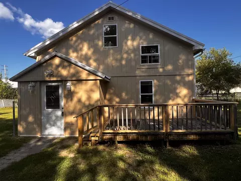 436 E Grout, Gladwin, MI 48624 photo 4