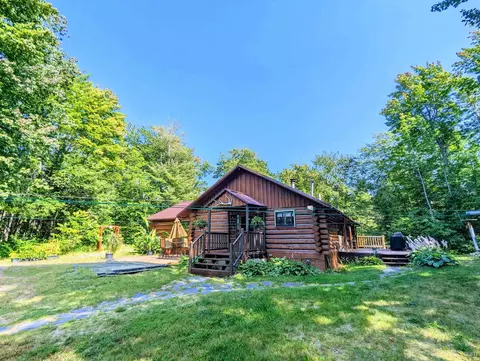 158 Jh, Skandia, MI 49885