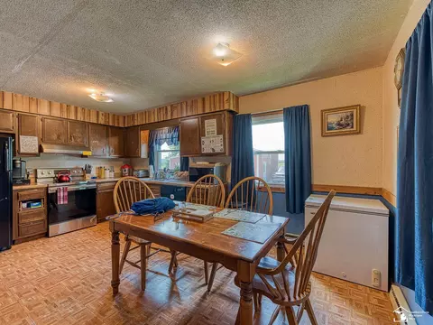 8383 Dixon, Monroe, MI 48161 photo 10