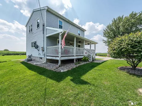 8383 Dixon, Monroe, MI 48161 photo 3