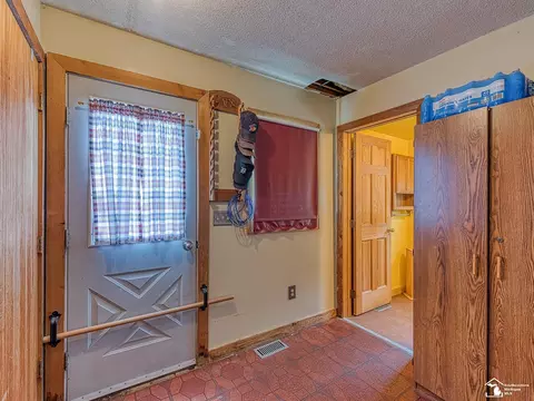 8383 Dixon, Monroe, MI 48161 photo 16