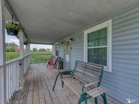 8383 Dixon, Monroe, MI 48161 photo 4