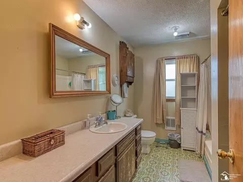 8383 Dixon, Monroe, MI 48161 photo 19