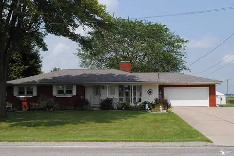 3320 W Albain Rd, Monroe, MI 48161