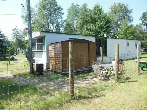 1745 Edwin, Harrison, MI 48625 photo 6