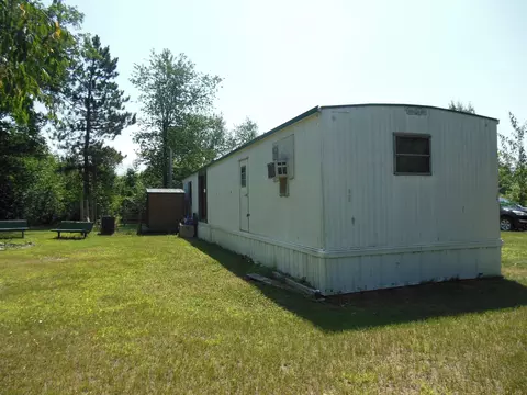 1745 Edwin, Harrison, MI 48625 photo 4