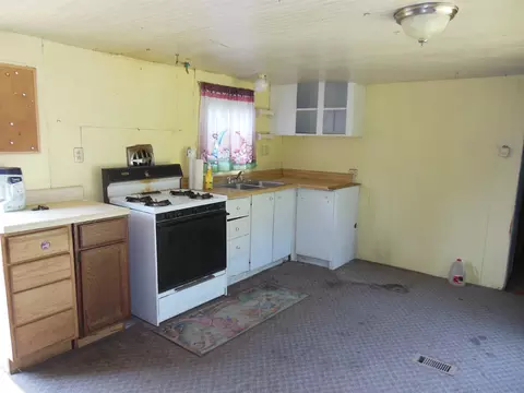 1745 Edwin, Harrison, MI 48625 photo 9