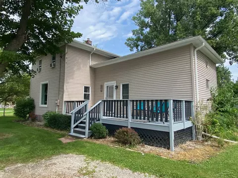 2582 Midland Rd, Saginaw, MI 48603
