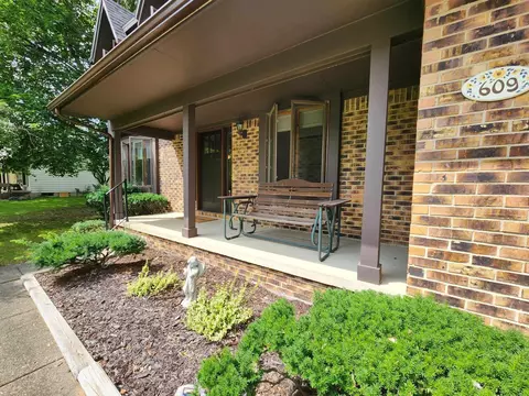 609 Luce, Flushing, MI 48433 photo 3