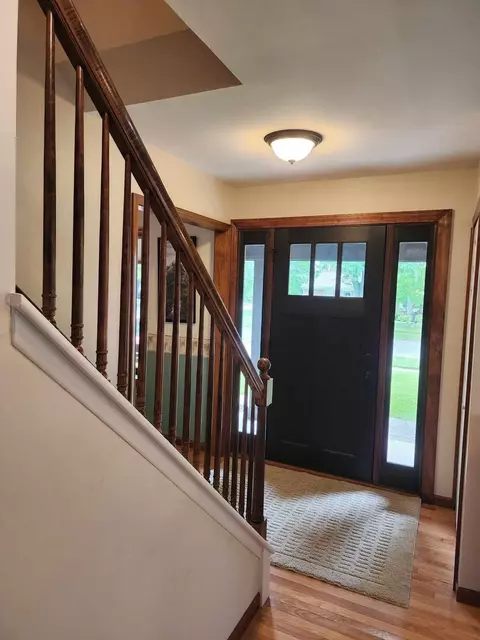 609 Luce, Flushing, MI 48433 photo 6