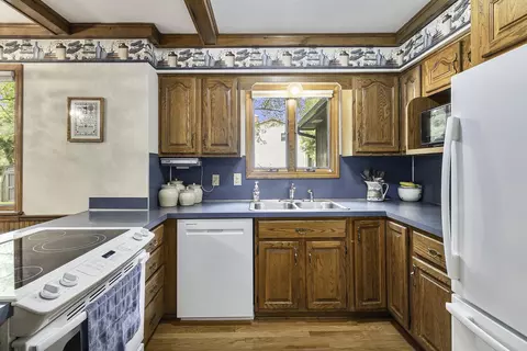 609 Luce, Flushing, MI 48433 photo 10