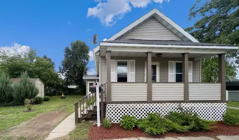 2605 15th, Menominee, MI 49858