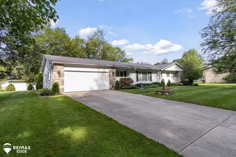 2243 Hermitage, Davison, MI 48423 photo 2