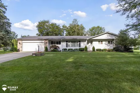 2243 Hermitage, Davison, MI 48423 photo 3