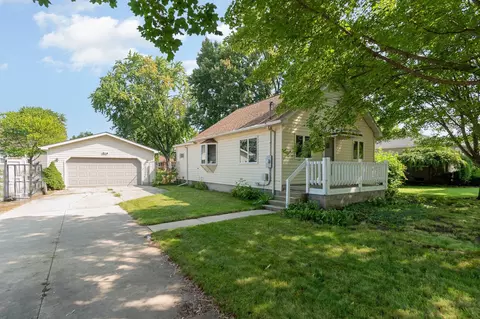 218 Church, Auburn, MI 48611