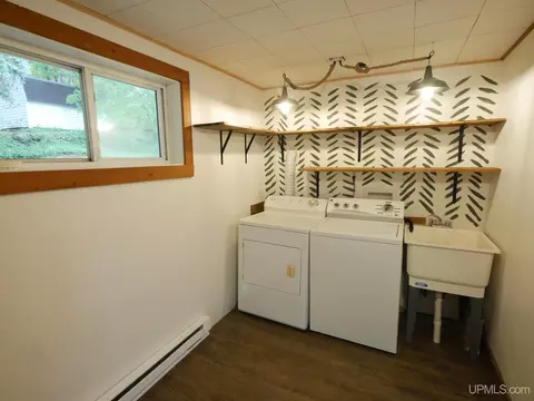 20940 Third, Hancock, MI 49930 photo 18