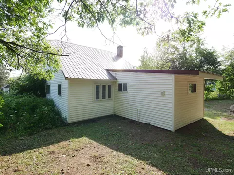 20940 Third, Hancock, MI 49930 photo 25