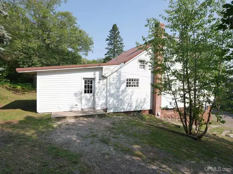 20940 Third, Hancock, MI 49930 photo 29